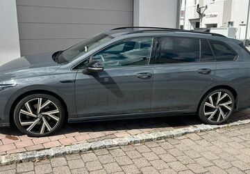 VW Golf 49.000 km 28.800 &euro; Empfingen 72186