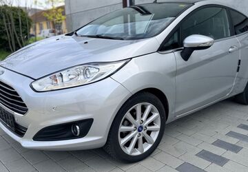 Ford Fiesta 33.000 km 7.490 &euro; Pfullingen 72793
