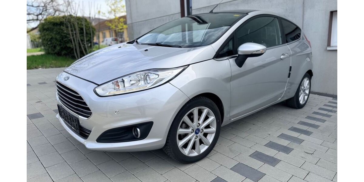 Ford Fiesta 33.000 km 7.490 &euro; Pfullingen 72793