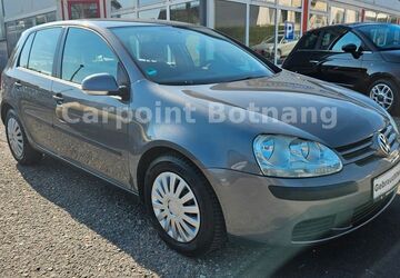 VW Golf 152.122 km 2.990 &euro; Stuttgart 70195