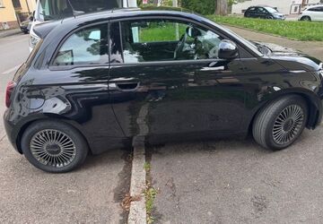 Fiat 500 32.000 km 15.000 &euro; Stuttgart 70469