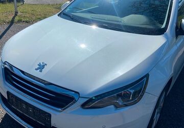 Peugeot 308 82.000 km 12.950 &euro; Gäufelden 71126
