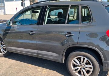 VW Tiguan 118.000 km 8.500 &euro; Gärtringen 71116