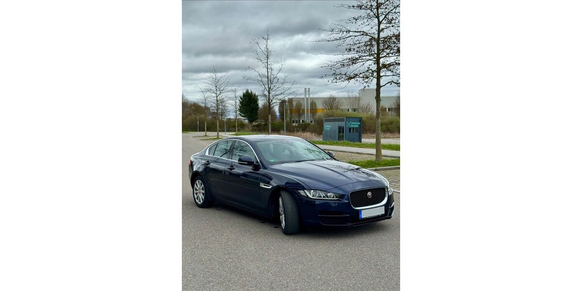 Jaguar XE 162.000 km 12.999 &euro; Reutlingen 72770