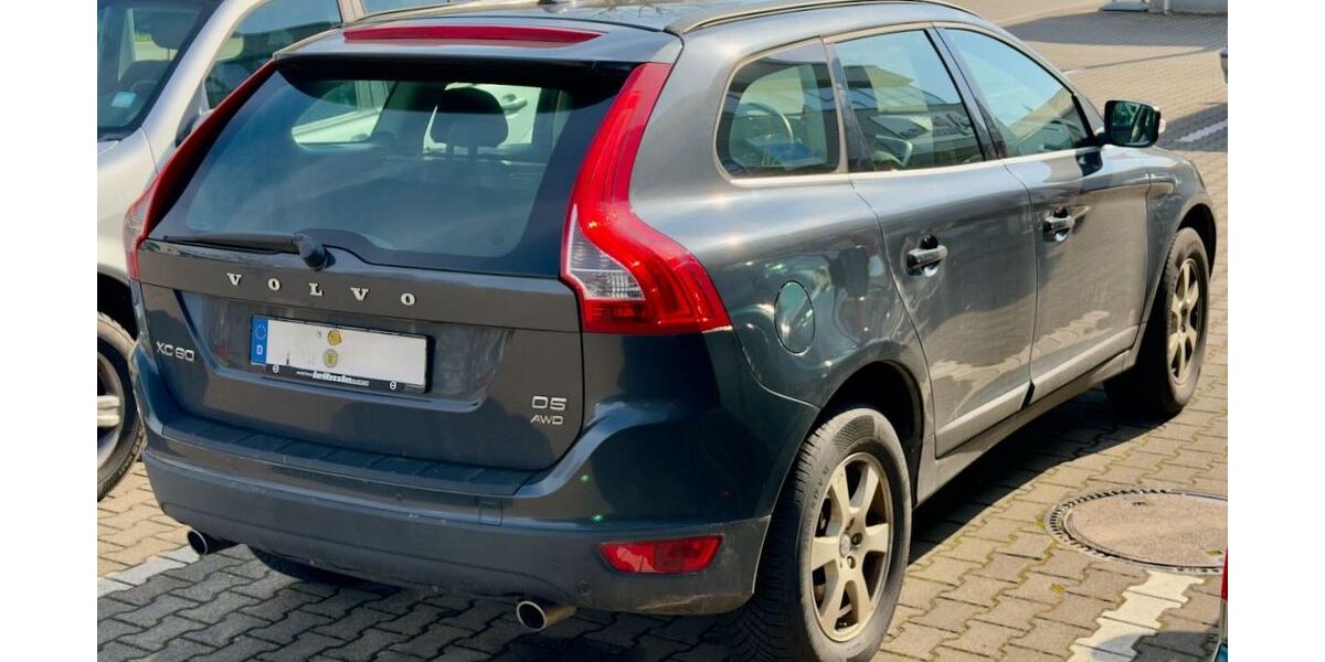Volvo XC60 338.000 km 4.998 &euro; Neuffen 72639