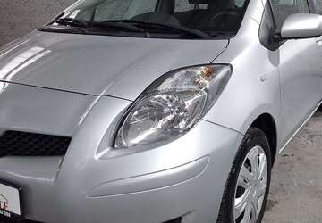 Toyota Yaris 63.101 km 4.950 &euro; Reutlingen 72770