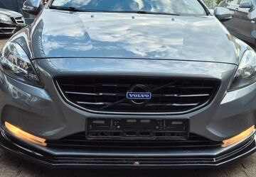 Volvo V40 131.200 km 8.850 &euro; Stuttgart 70435