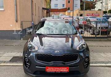 Kia Sportage 71.608 km 15.900 &euro; Stuttgart 70435