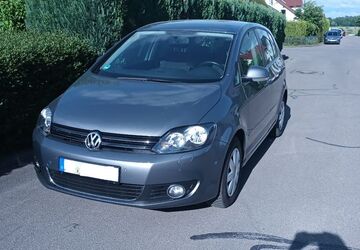 VW Golf Plus 74.000 km 9.480 &euro; Tübingen 72074