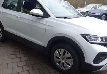 VW T-Cross 8.000 km 21.480 &euro; Lichtenstein 72805