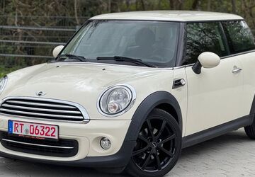 Mini Cooper 139.314 km 7.990 &euro; Pfullingen 72793