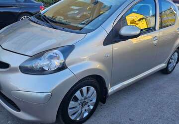 Toyota Aygo 175.000 km 2.900 &euro; Stuttgart 70469