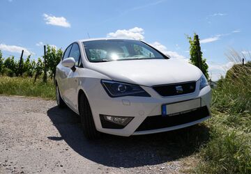 Seat Ibiza 97.500 km 7.500 &euro; Stuttgart 70327