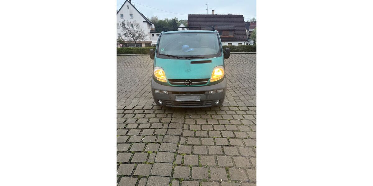 Opel Vivaro 270.000 km 4.500 &euro; Reutlingen 72766