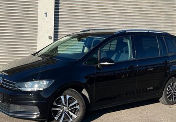 VW Touran 197.621 km 15.950 &euro; Hildrizhausen /Stuttgart 71157