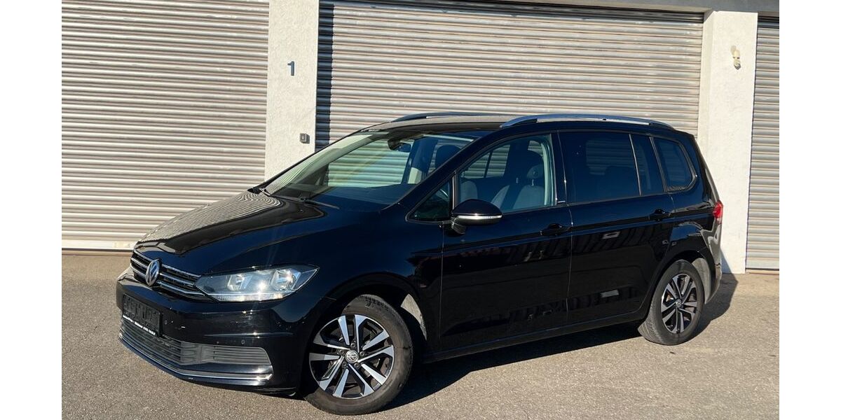 VW Touran 197.621 km 15.950 &euro; Hildrizhausen /Stuttgart 71157