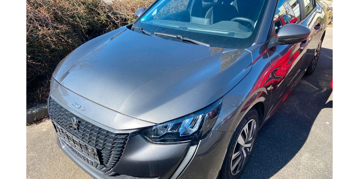 Peugeot 208 62.700 km 12.450 &euro; Gäufelden 71126