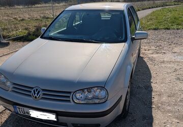 VW Golf 193.000 km 1.450 &euro; Tübingen 72072