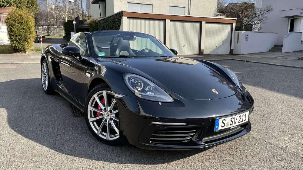 Porsche Boxster 56.000 km 58.900 &euro; Stuttgart 70376