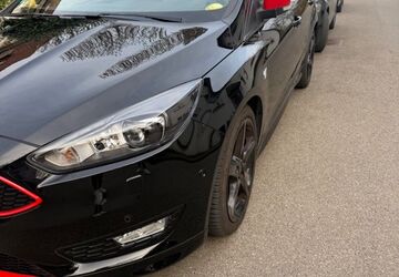 Ford Focus 67.000 km 13.999 &euro; Frickenhausen 72636