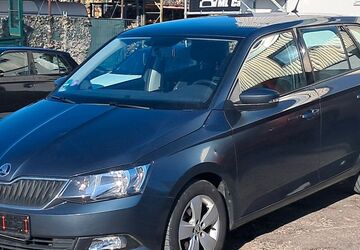 Skoda Fabia 185.000 km 4.980 &euro; Lichtenstein-Unterhausen 72805
