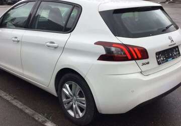 Peugeot 308 53.200 km 11.900 &euro; Metzingen 72555
