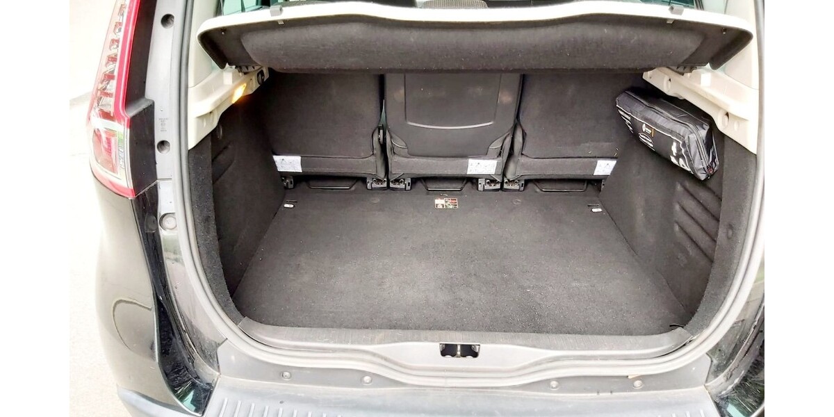 Renault Scenic 58.000 km 5.800 &euro; Böblingen 71032