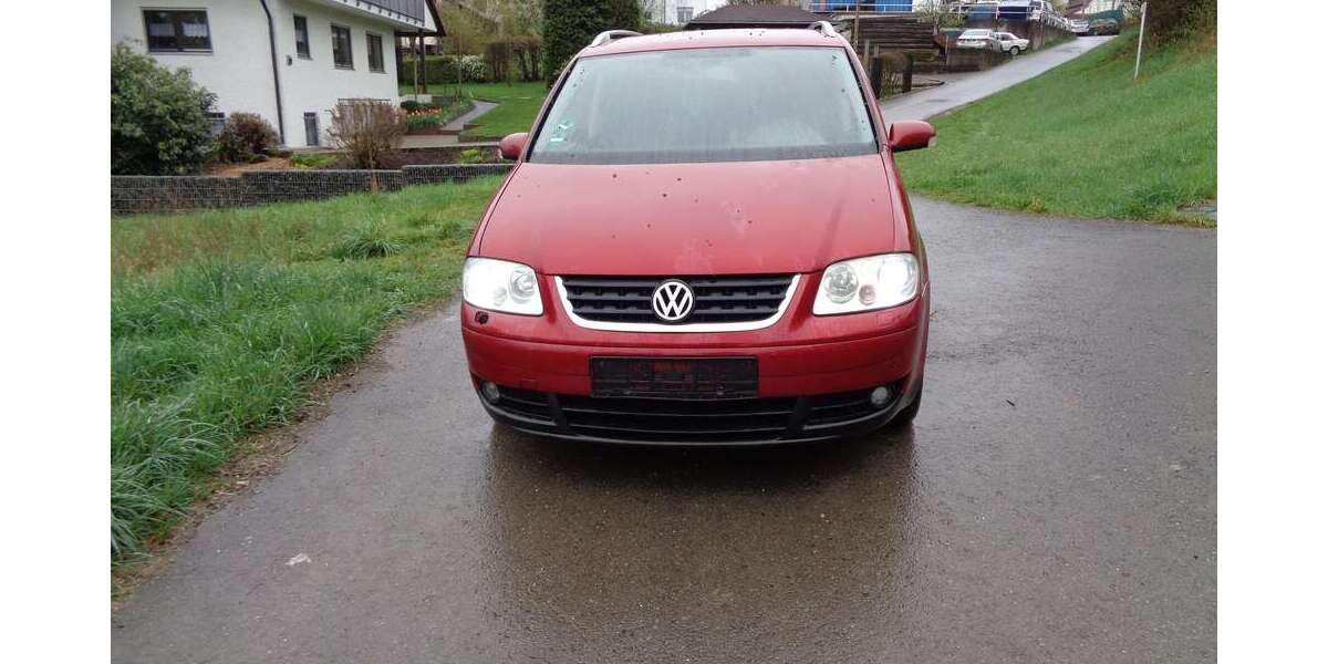VW Touran 391.000 km 1.499 &euro; Reutlingen (Ohmenhausen)- Tel 01799296766 72770