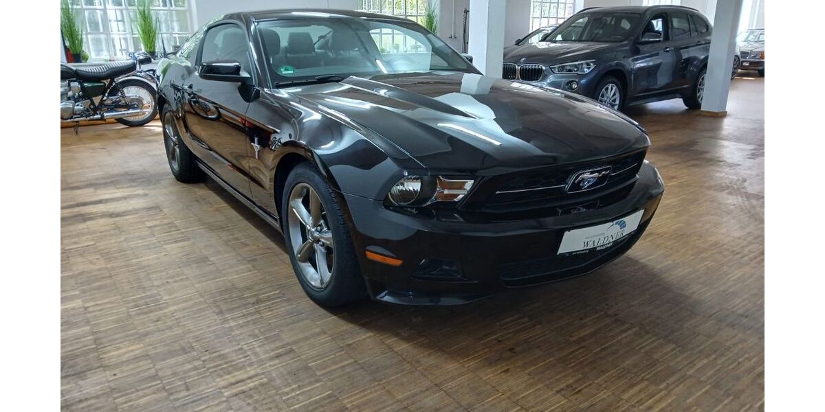 Ford Mustang 88.350 km 16.300 &euro; Frickenhausen 72636