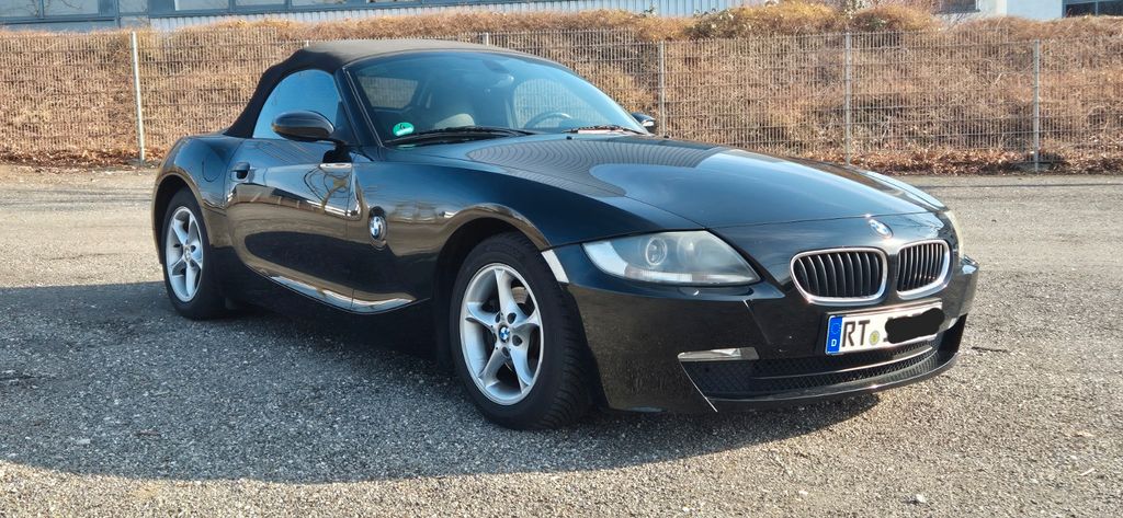 BMW Z4 132.000 km 9.000 &euro; Reutlingen 72766