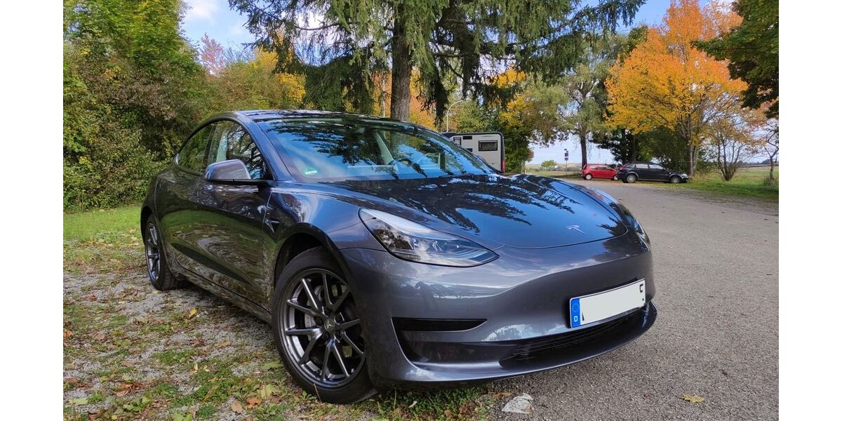 Tesla Model 3 33.000 km 29.900 &euro; Horb am Neckar 72160