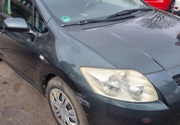 Toyota Auris 270.000 km 1.250 &euro; Tübingen 72074