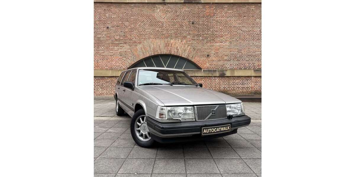 Volvo 940 207.000 km 11.900 &euro; Stuttgart 70499