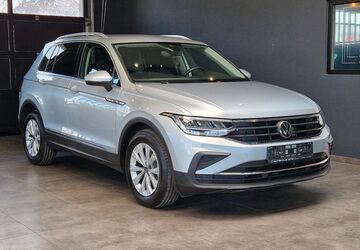VW Tiguan 105.000 km 22.999 &euro; Gäufelden 71126
