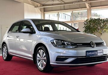 VW Golf 19.328 km 16.999 &euro; Hechingen 72379