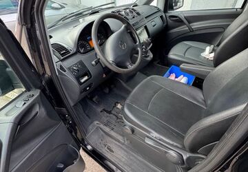 Mercedes-Benz Vito 228.569 km 9.300 &euro; Sindelfingen 71065