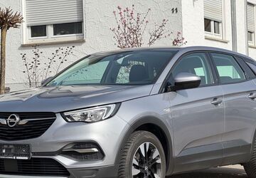 Opel Grandland (X) 13.905 km 18.990 &euro; Walddorfhäslach (bei Stuttgart) 72141