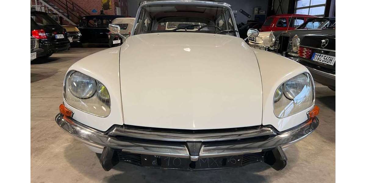 Citroen DS 55.325 km 18.900 &euro; Reutlingen 72127