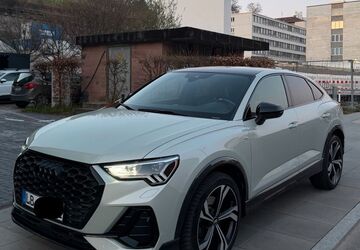 Audi Q3 73.000 km 33.900 &euro; Stuttgart 70191