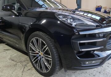 Porsche Macan 182.000 km 41.299 &euro; Metzingen 72555