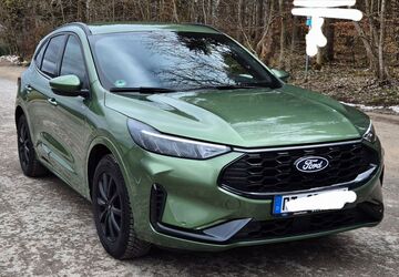 Ford Kuga 5.600 km 28.100 &euro; Sonnenbühl 72820