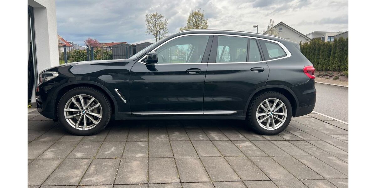 BMW X3 83.000 km 34.500 &euro; Empfingen 72186