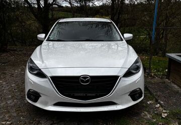 Mazda 3 95.000 km 10.200 &euro; Herrenberg 71083