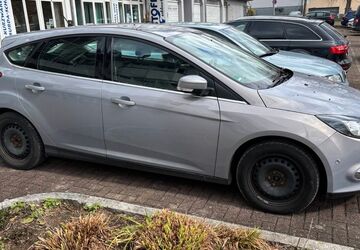 Ford Focus 80.200 km 6.299 &euro; Aichtal 72631