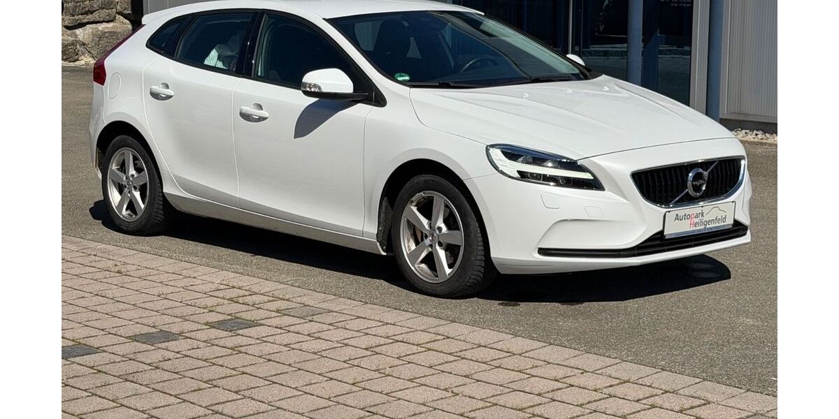 Volvo V40 98.000 km 11.999 &euro; Horb am Neckar 72160