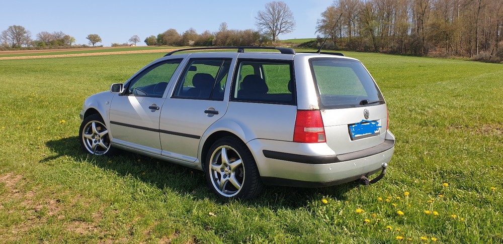 VW Golf V Variant 262.500 km 1.300 &euro; Großbettlingen 72663
