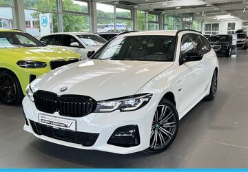 BMW 330 62.876 km 35.750 &euro; Tübingen 72072