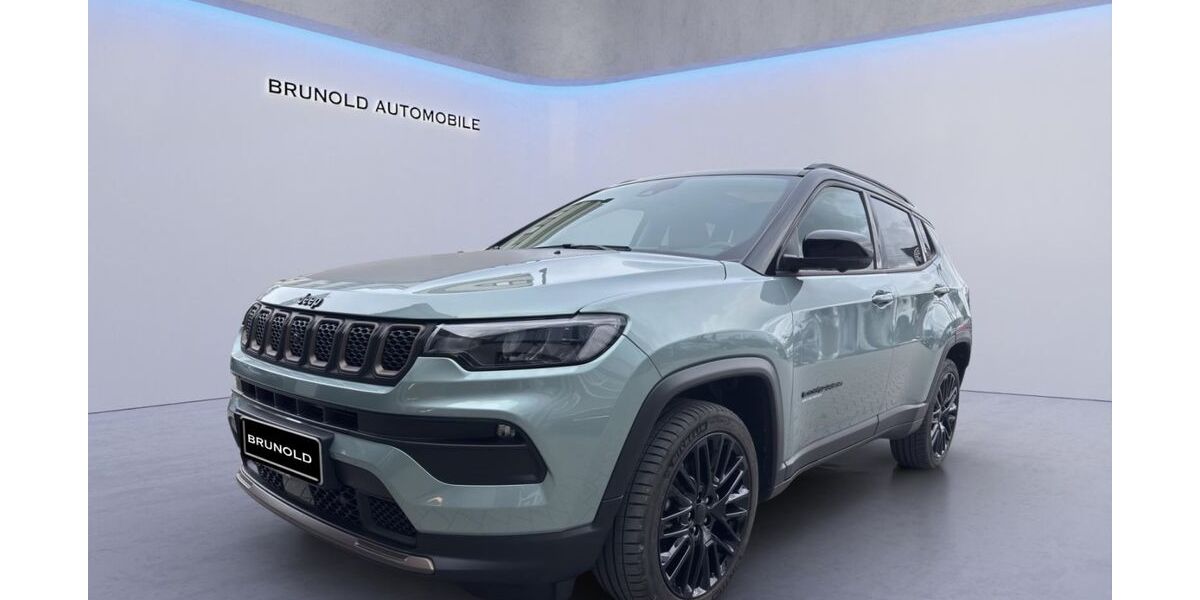 Jeep Compass 22.400 km 25.900 &euro; Stuttgart 70565