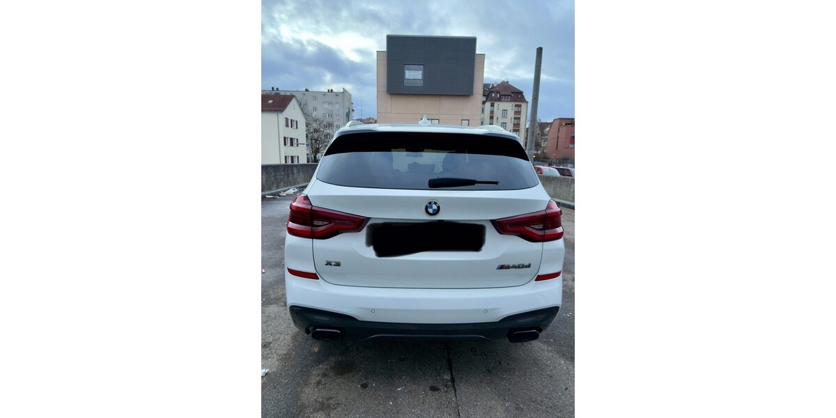 BMW X3 93.500 km 44.999 &euro; Stuttgart 70173