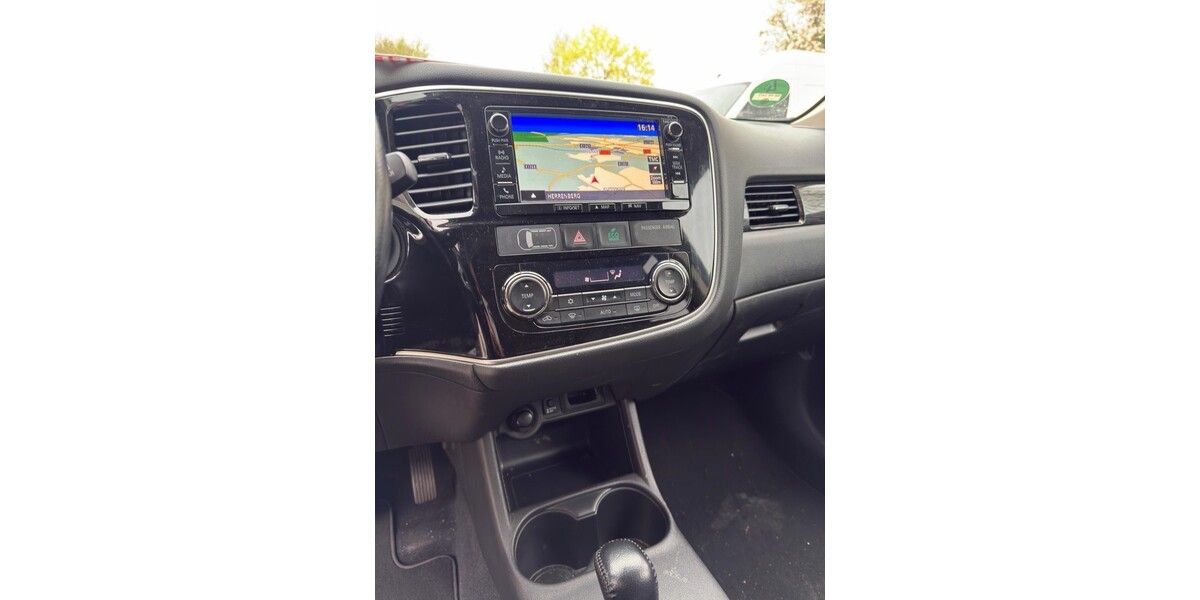 Mitsubishi Outlander 162.000 km 13.699 &euro; Gäufelden 71126